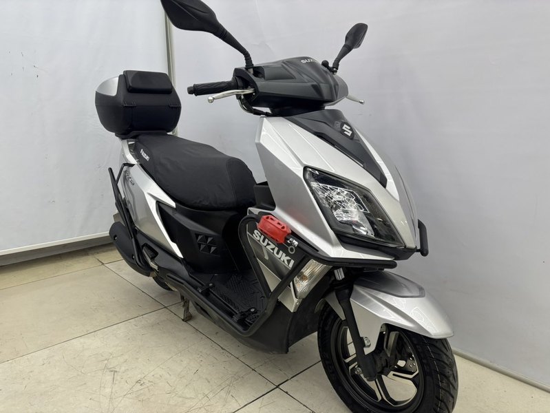 二手济南铃木UY125