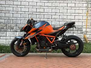 二手KTMR2R1290 Super Duke