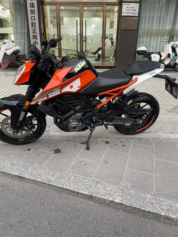 二手KTMR2R250 Duke