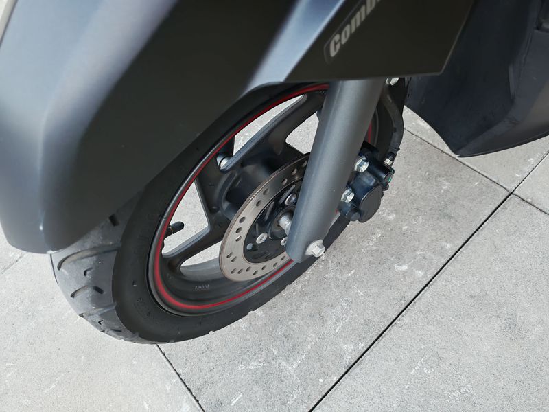 二手新大洲本田裂行 RX125Fi