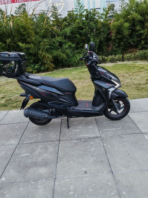 二手新大洲本田裂行 RX125Fi