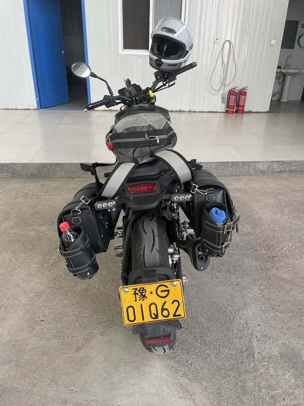 二手贝纳利幼狮 Leoncino 250