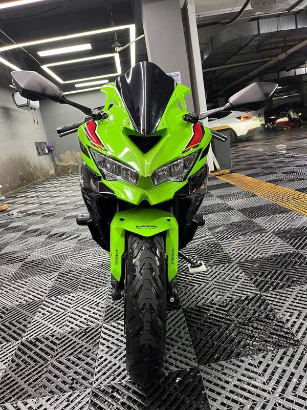 二手川崎ZX-4R