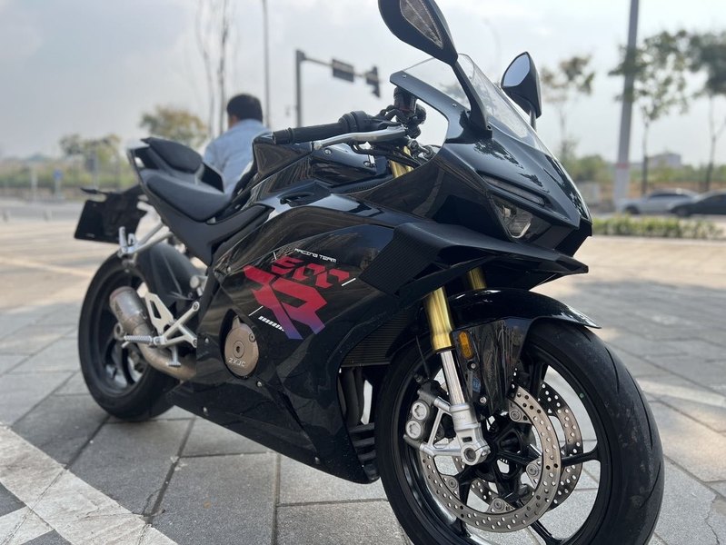 二手张雪机车500RR