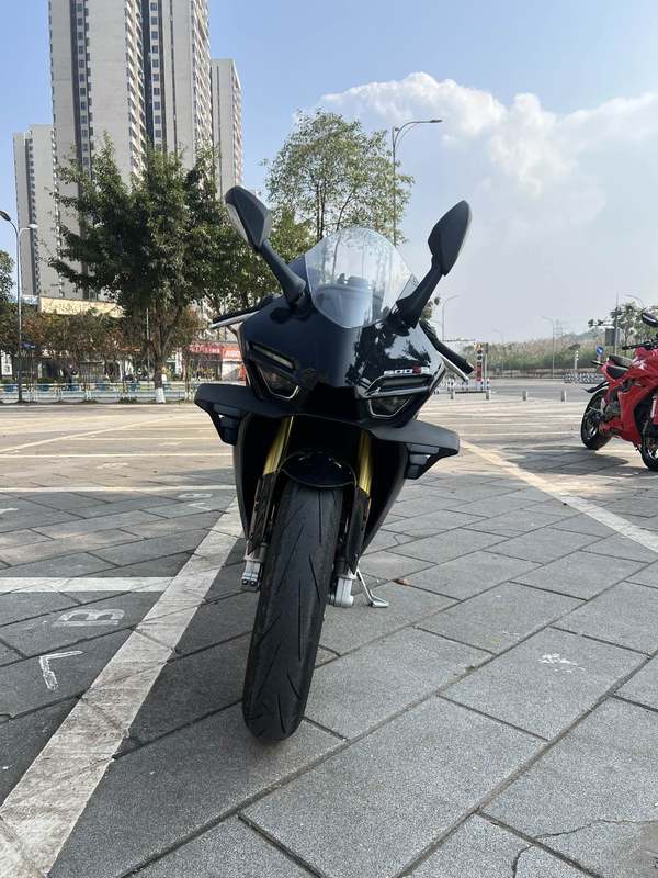 二手张雪机车500RR