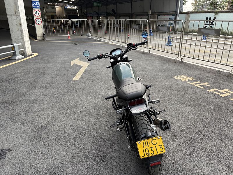 二手贝纳利幼狮 Leoncino 500