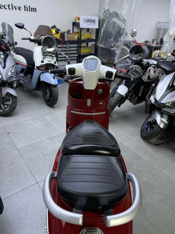 二手南方梦拉丽莎 飞戈