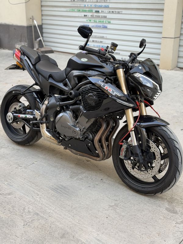 二手贝纳利TNT899