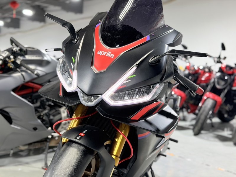 二手阿普利亚RSV4
