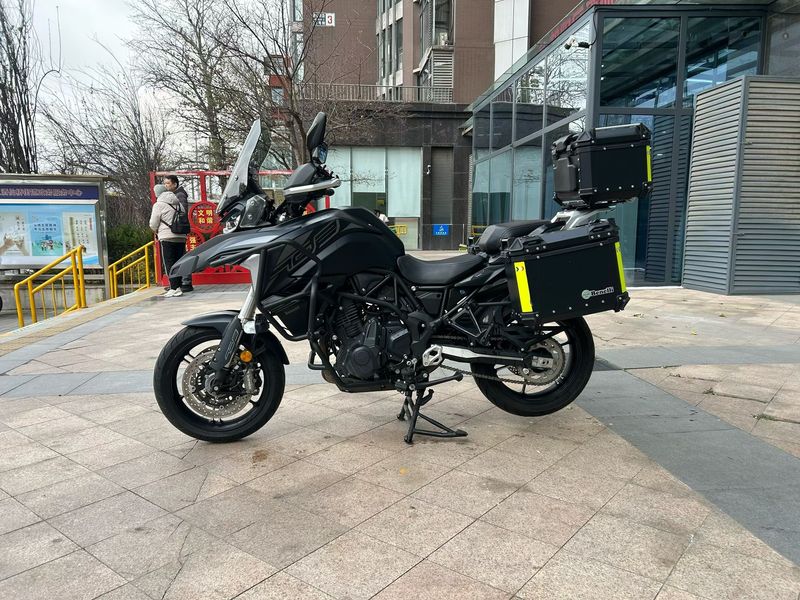 二手贝纳利TRK702