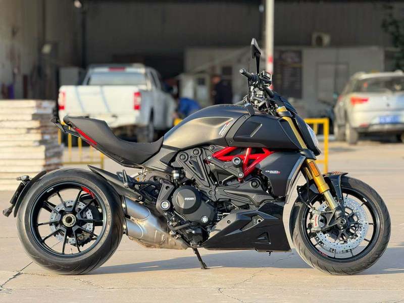 二手杜卡迪Diavel 