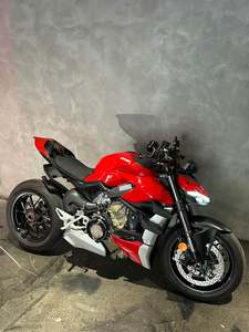 二手杜卡迪Street Fighter V4