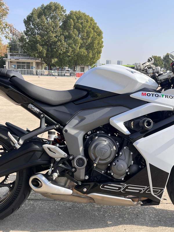 二手凯旋Daytona 660