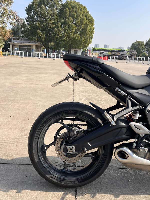 二手凯旋Daytona 660