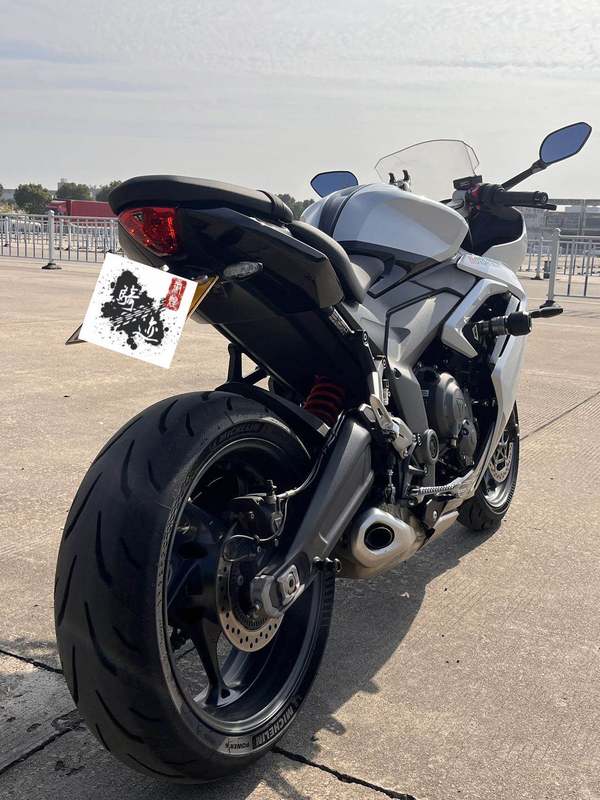 二手凯旋Daytona 660