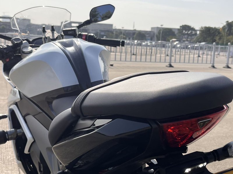 二手凯旋Daytona 660