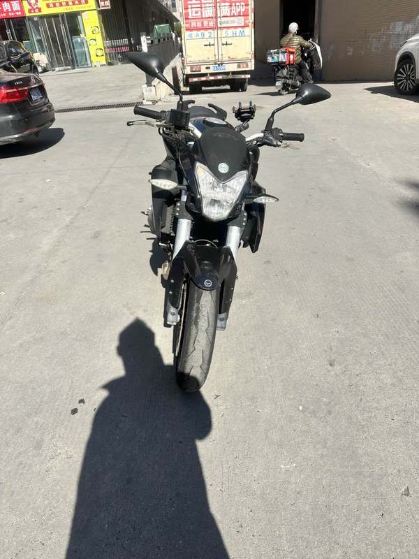 二手贝纳利TNT600i