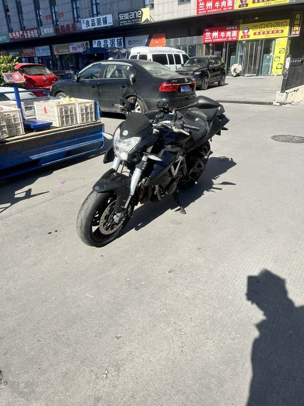 二手贝纳利TNT600i