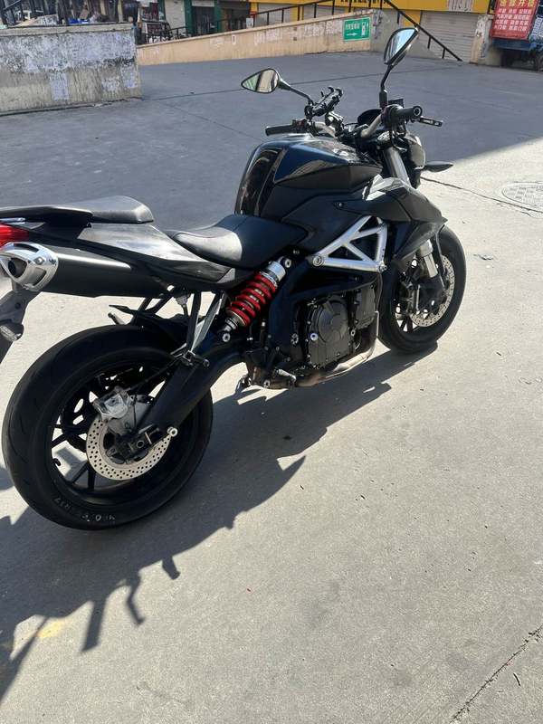 二手贝纳利TNT600i