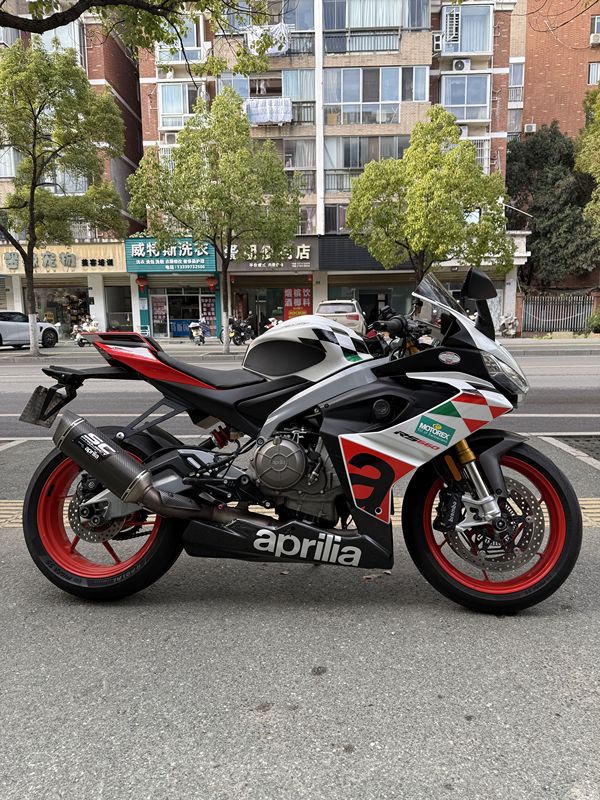 二手阿普利亚RS 660 