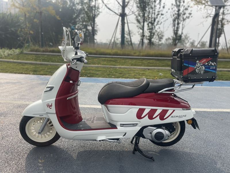 二手南方梦拉丽莎 飞戈