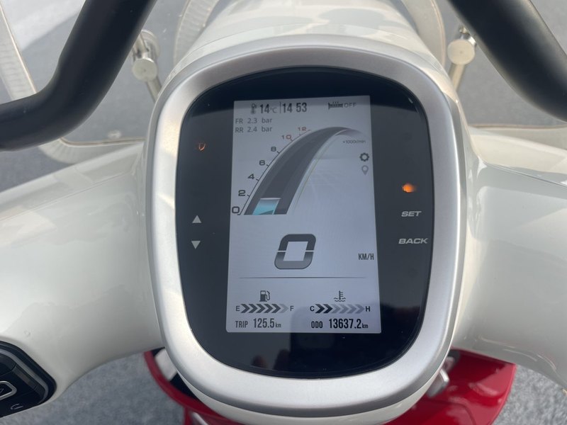 二手南方梦拉丽莎 飞戈