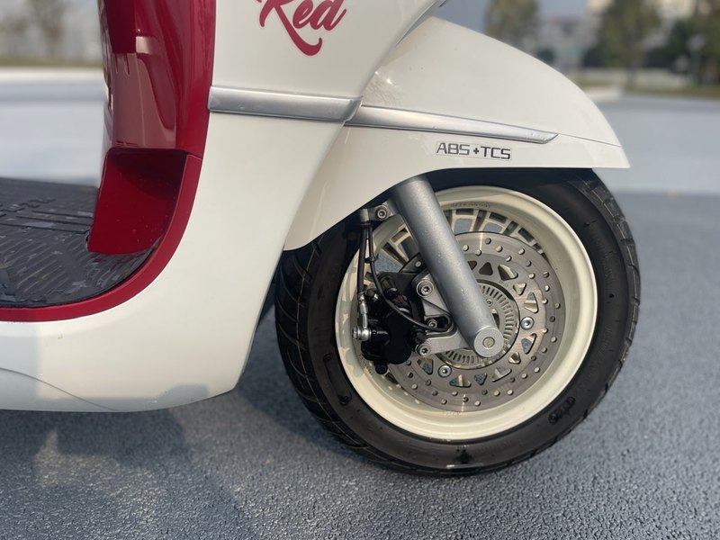 二手南方梦拉丽莎 飞戈