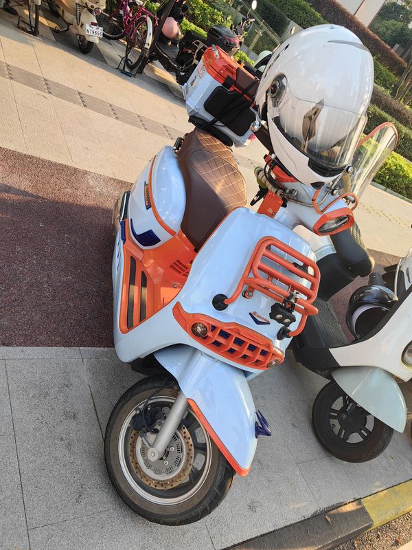 二手维多利亚Sixties 250Si