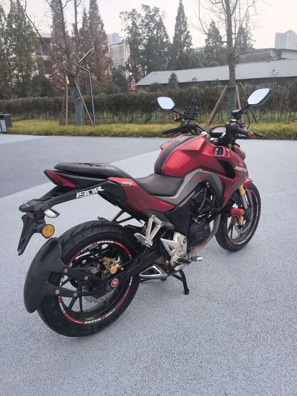二手五羊本田CB190R 暴锋眼