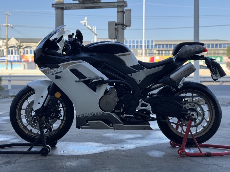 二手春风500SR VOOM