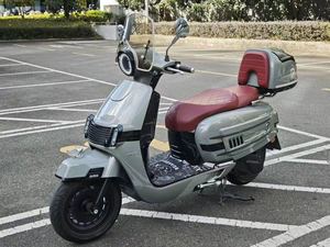 二手三業喀秋莎