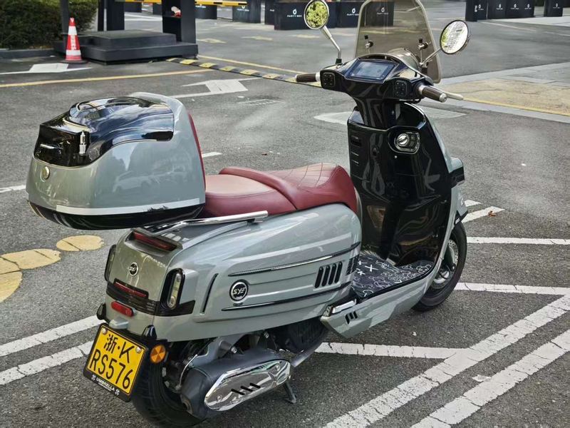 二手三業喀秋莎