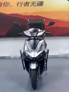 二手五羊本田NWX125