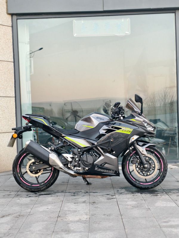 二手川崎Ninja 400