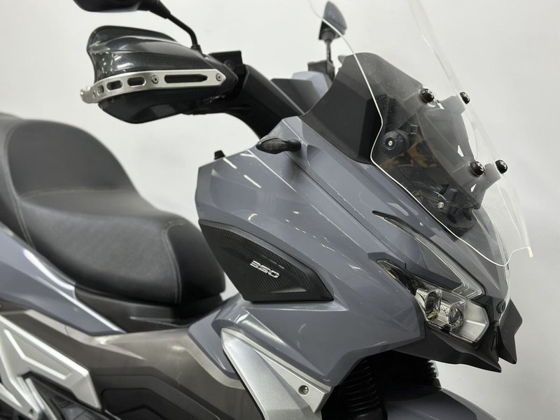 二手大阳V锐 ADV350