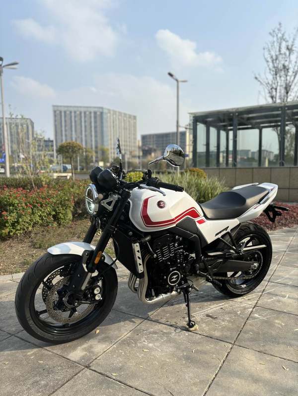 二手张雪机车500F