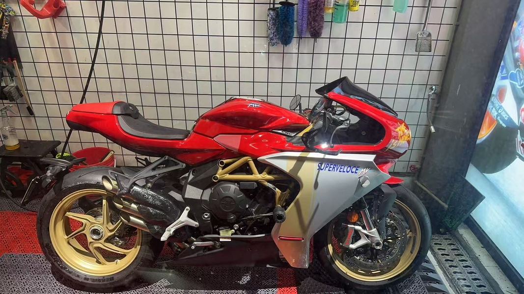 二手奥古斯塔Superveloce 800