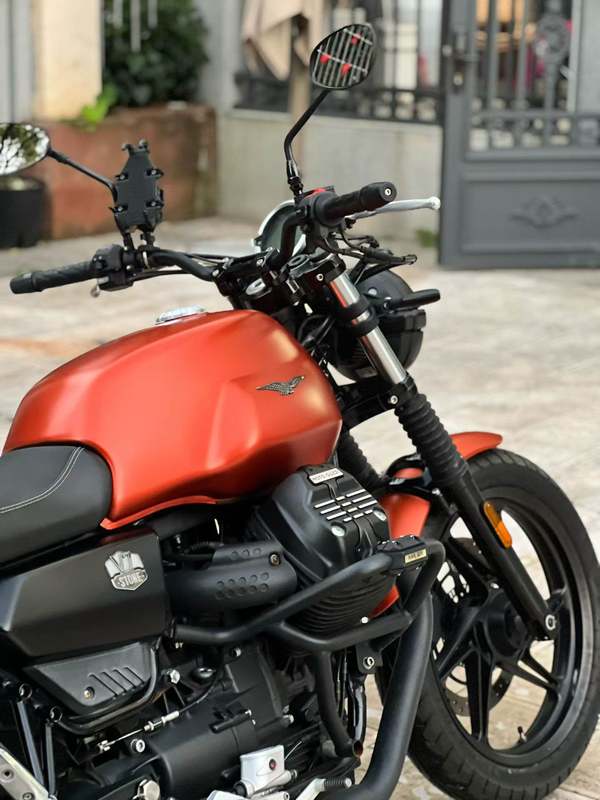 二手摩托古兹V7