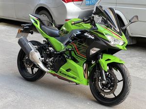 二手川崎Ninja 400