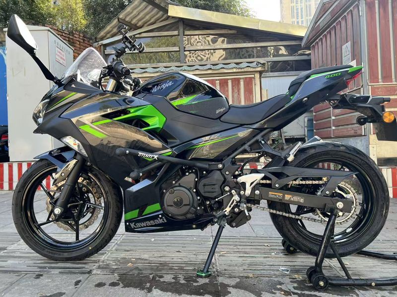 二手川崎Ninja 400
