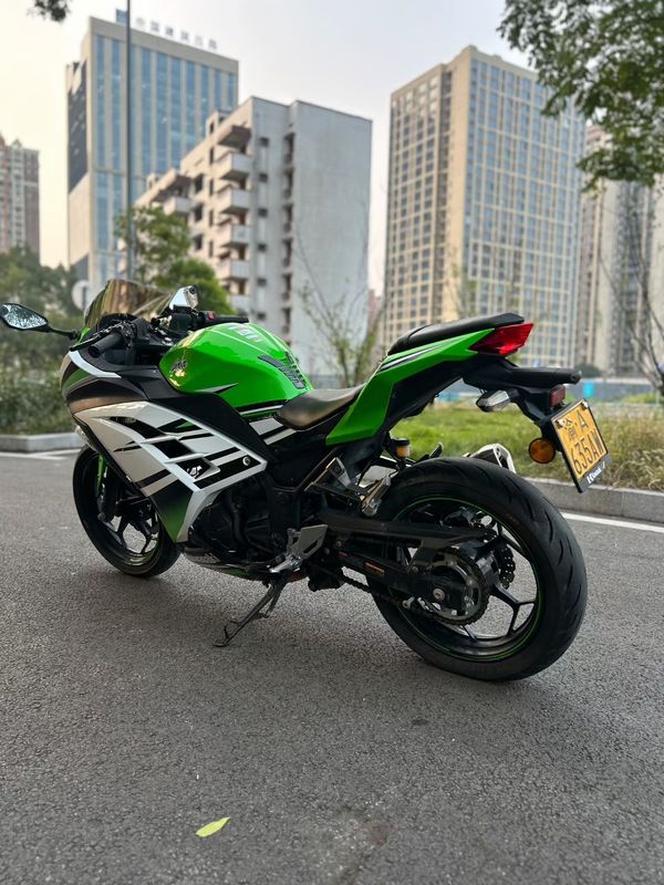 二手川崎Ninja 250