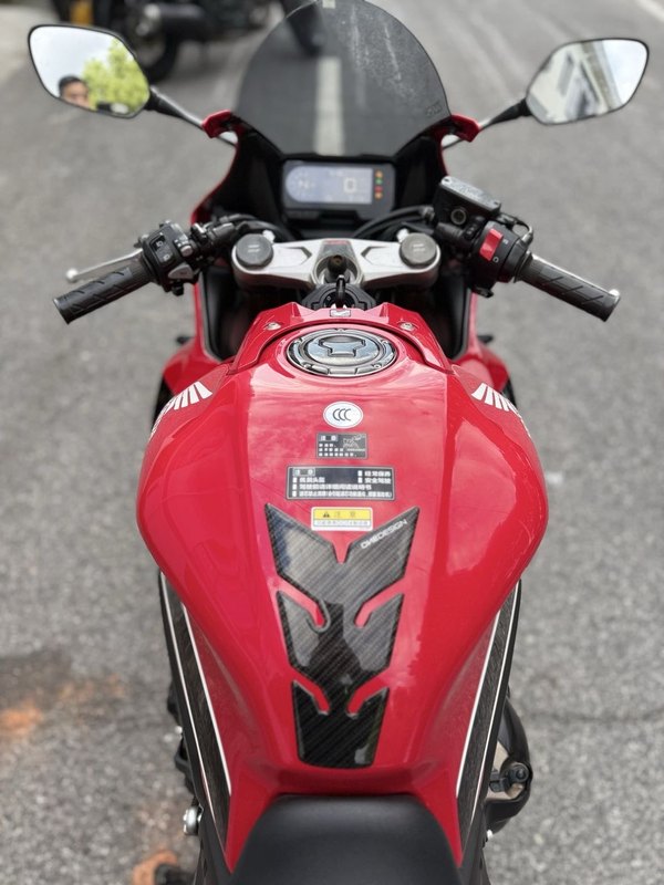 二手本田CBR650R