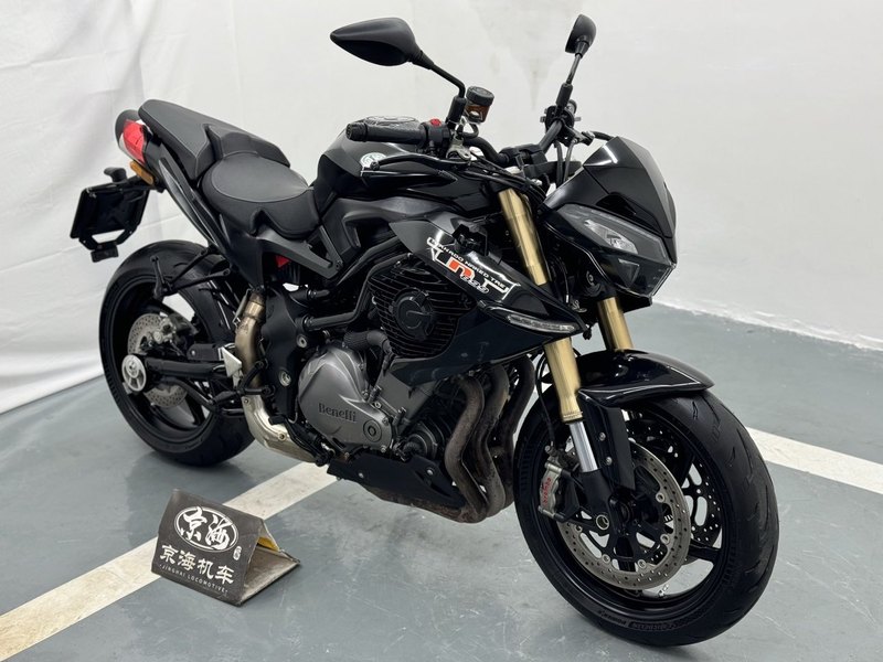 二手贝纳利TNT899