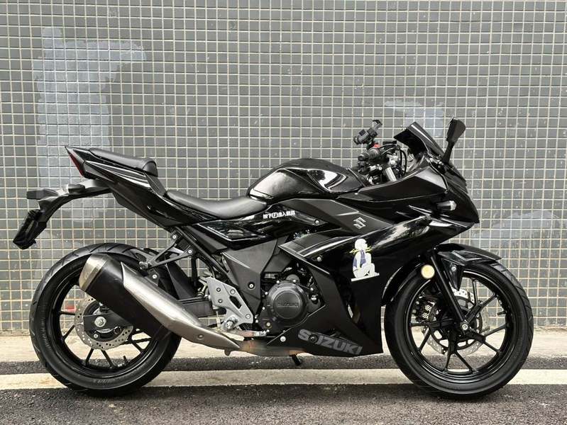 二手豪爵铃木GSX250R