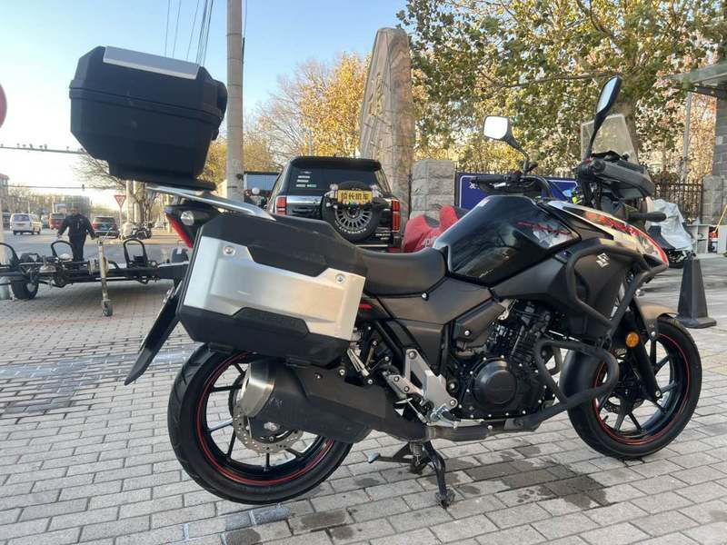 二手豪爵铃木DL250