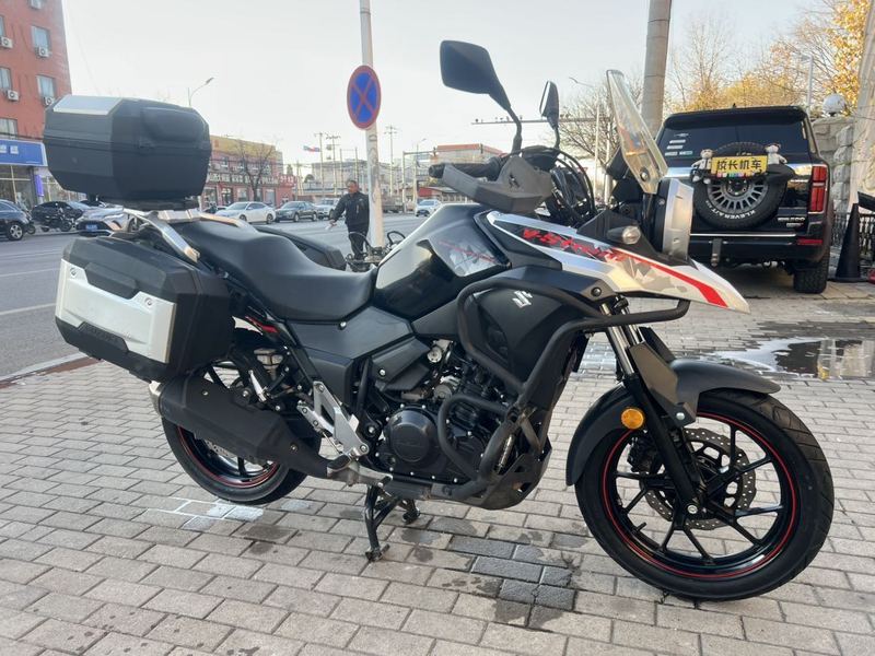 二手豪爵铃木DL250