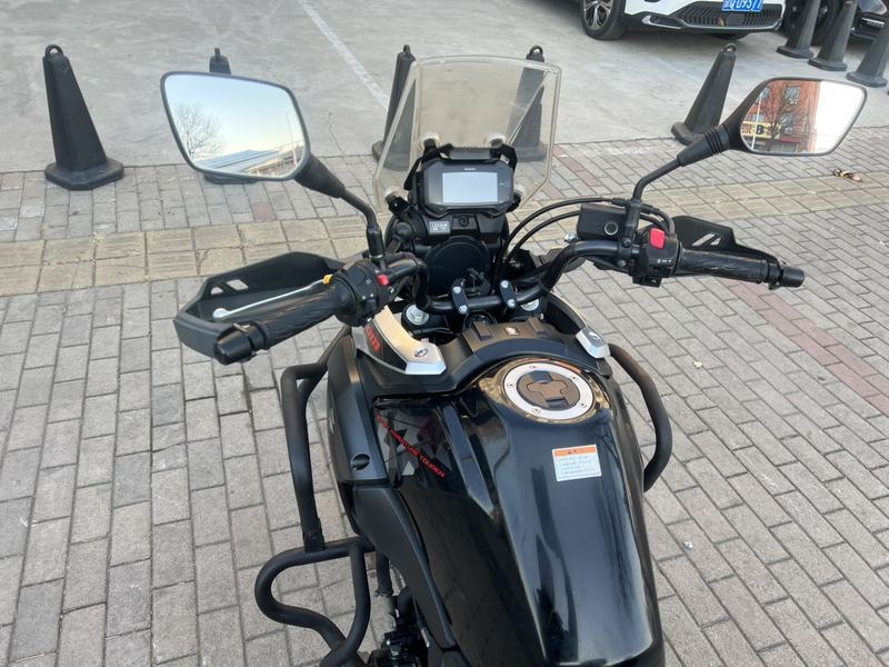 二手豪爵铃木DL250