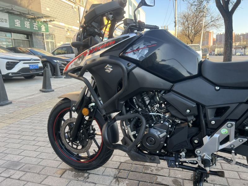 二手豪爵铃木DL250