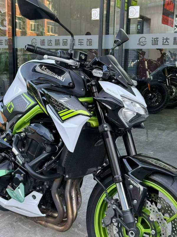 二手川崎Z900