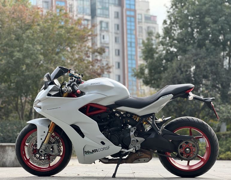 二手杜卡迪SuperSport